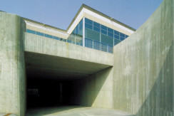 Capannoni e magazzini Capriolo